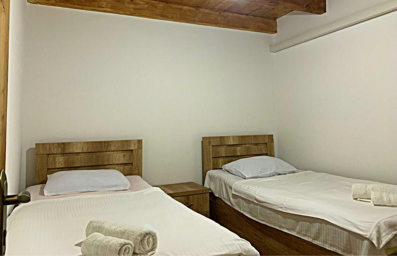 Old City Hotel Кутаїсі Екстер'єр фото